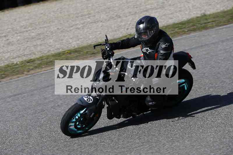 /01 02.04.2026 MAZ ADR/Gruppe gelb Gruppe gruen/86